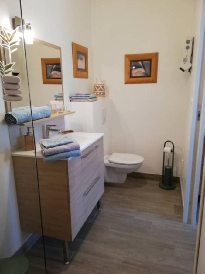 33 Bis Hotell La Rochelle  Eksteriør bilde