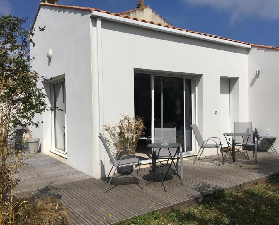 33 Bis Hotell La Rochelle  Eksteriør bilde